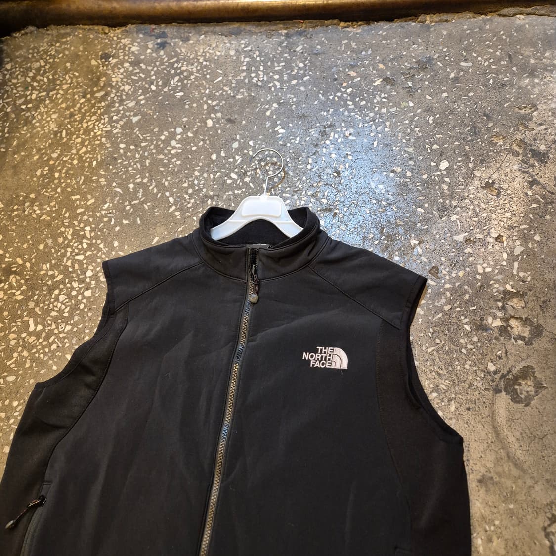 105 노스페이스 블랙 조끼 상품이미지7