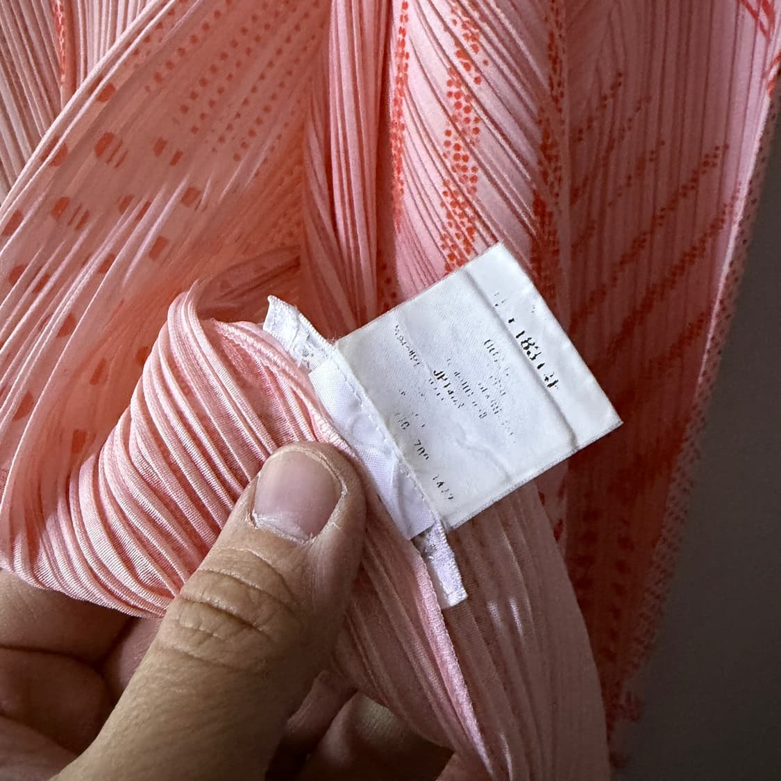 이세이미야케 플리츠플리즈 여성 도트 믹스 가디건 (프리) 상품이미지6