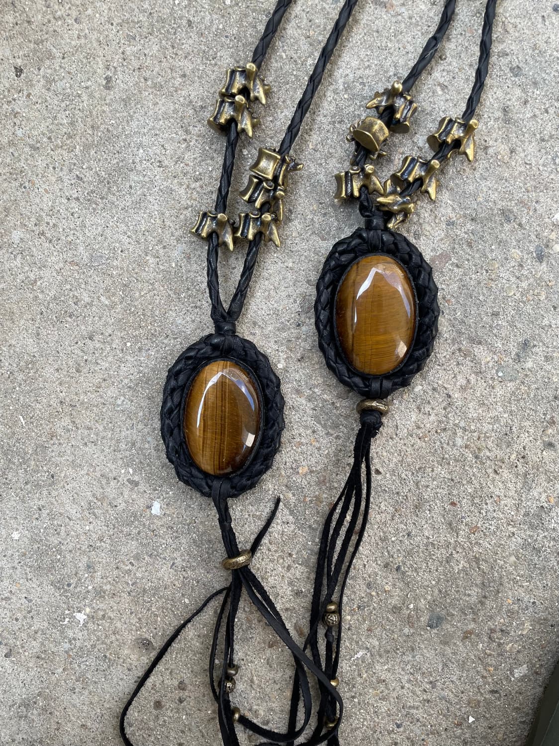 vkei leather necklace 상품이미지1