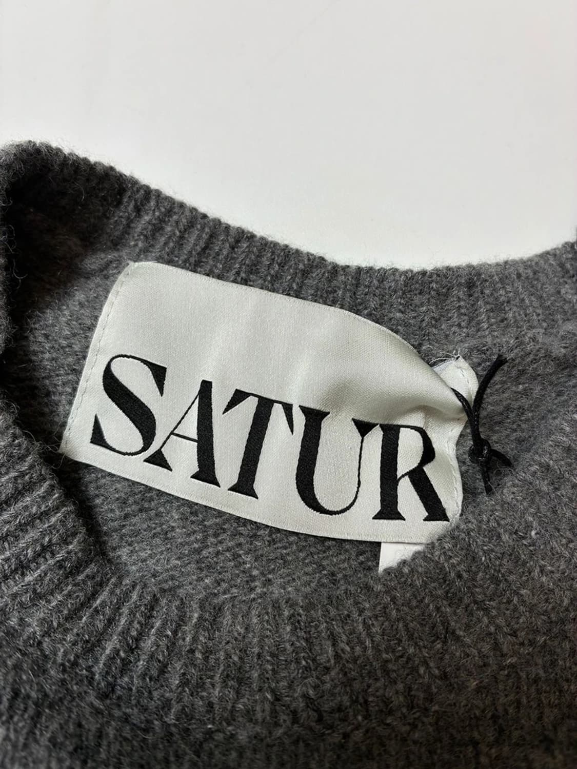 세터 23FW 더블린 언발란스 캐시미어 블렌드 니트 PN8909 상품이미지7