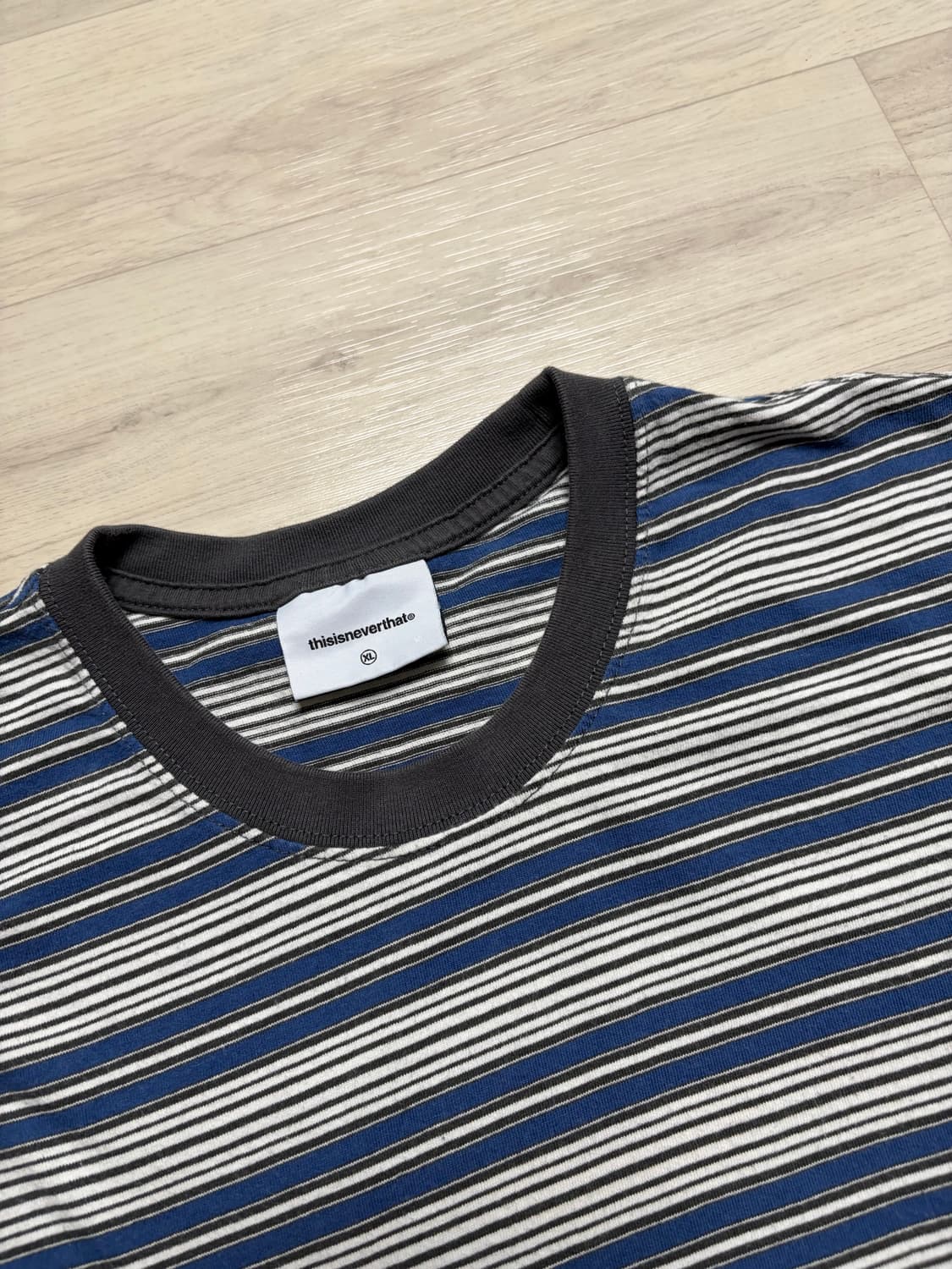 디스이즈네버댓 스트라이프 티셔츠 블루 XL사이즈 판매 상품이미지2