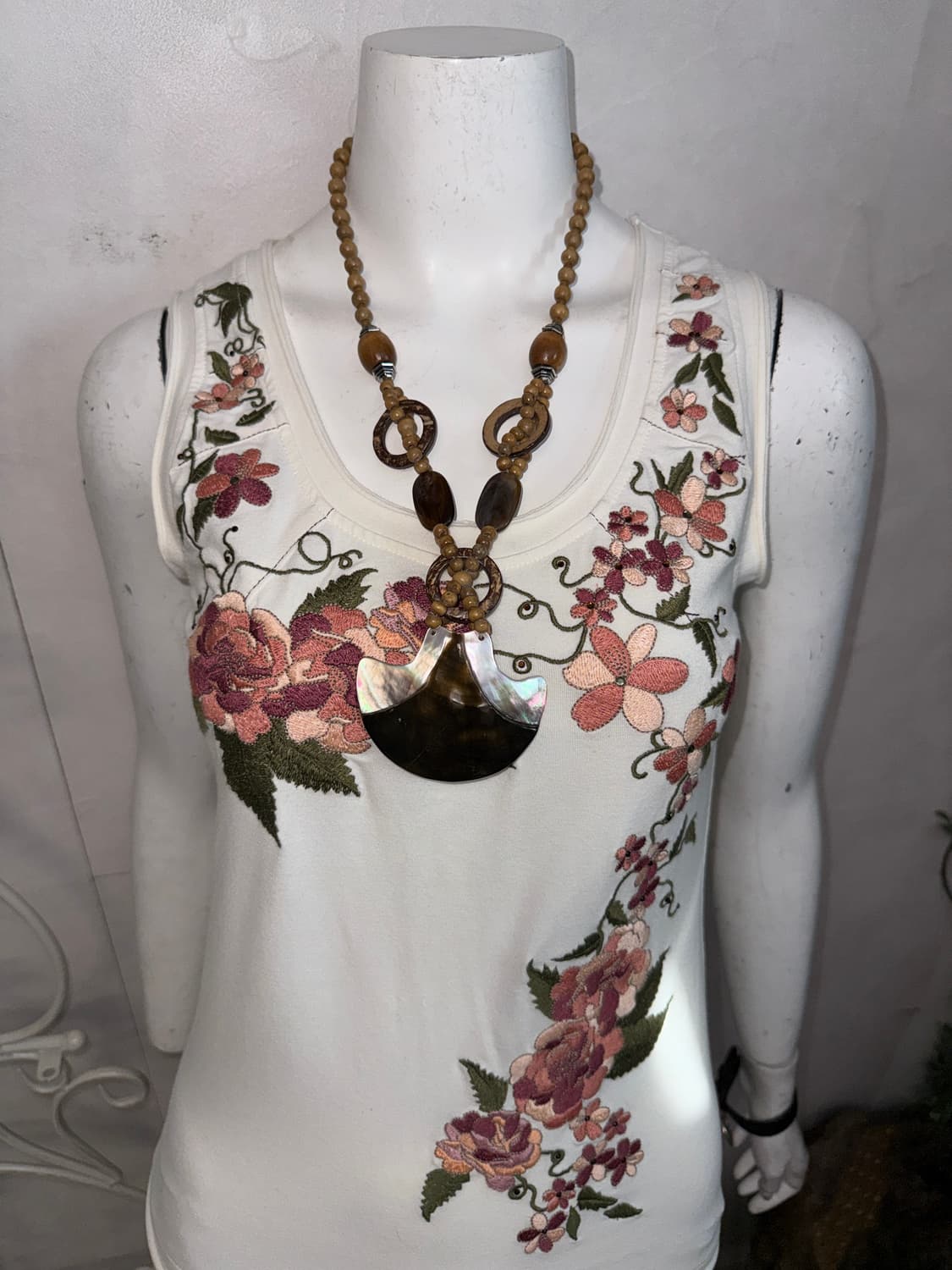 Ethnic shell wood beads necklace  상품이미지3