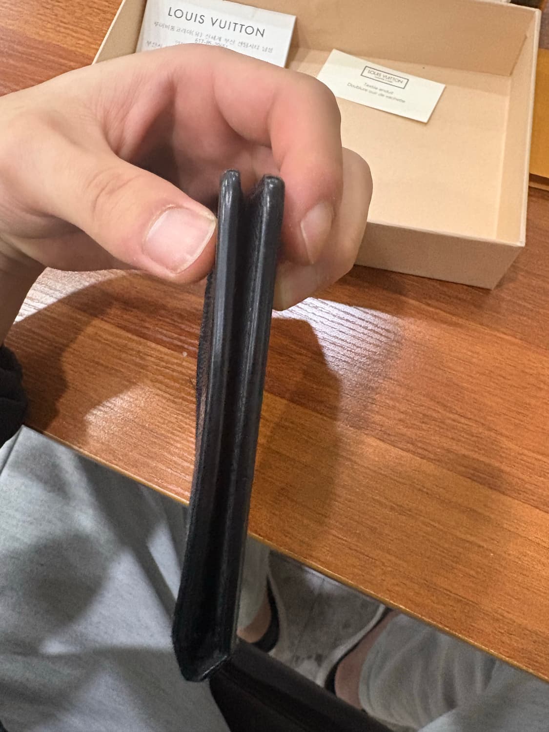 루이비통 반지갑 상품이미지3