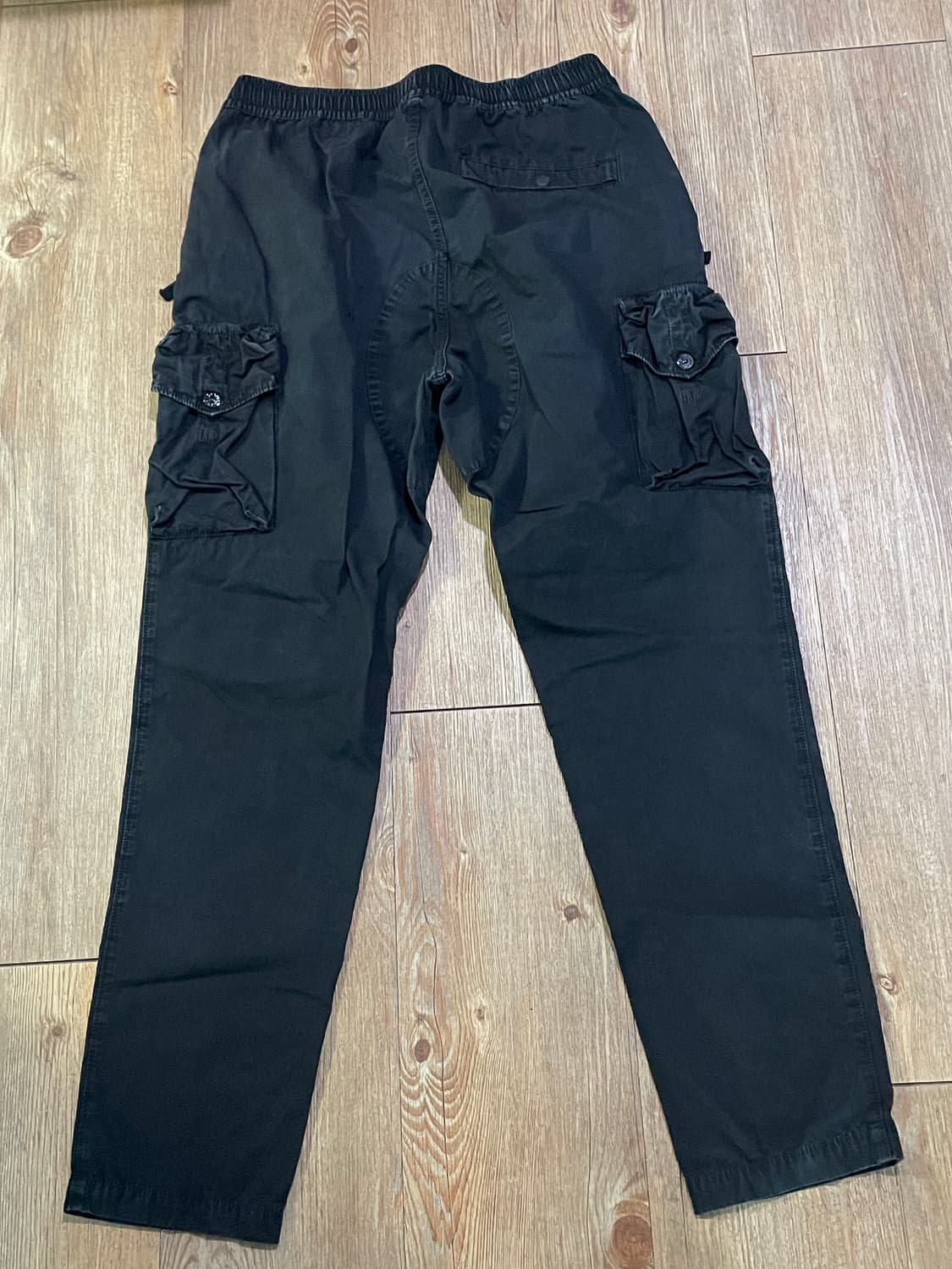 22ss 스톤아일랜드 가먼트 다이드 카고팬츠 상품이미지3