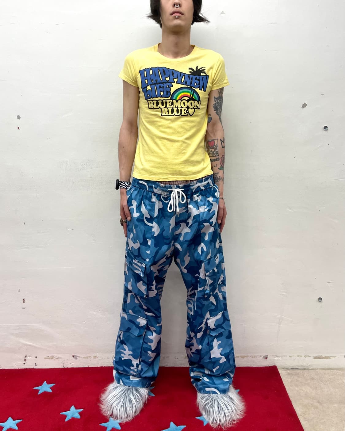 Blue Moon Big Rainbow Yellow T-shirt 상품이미지4