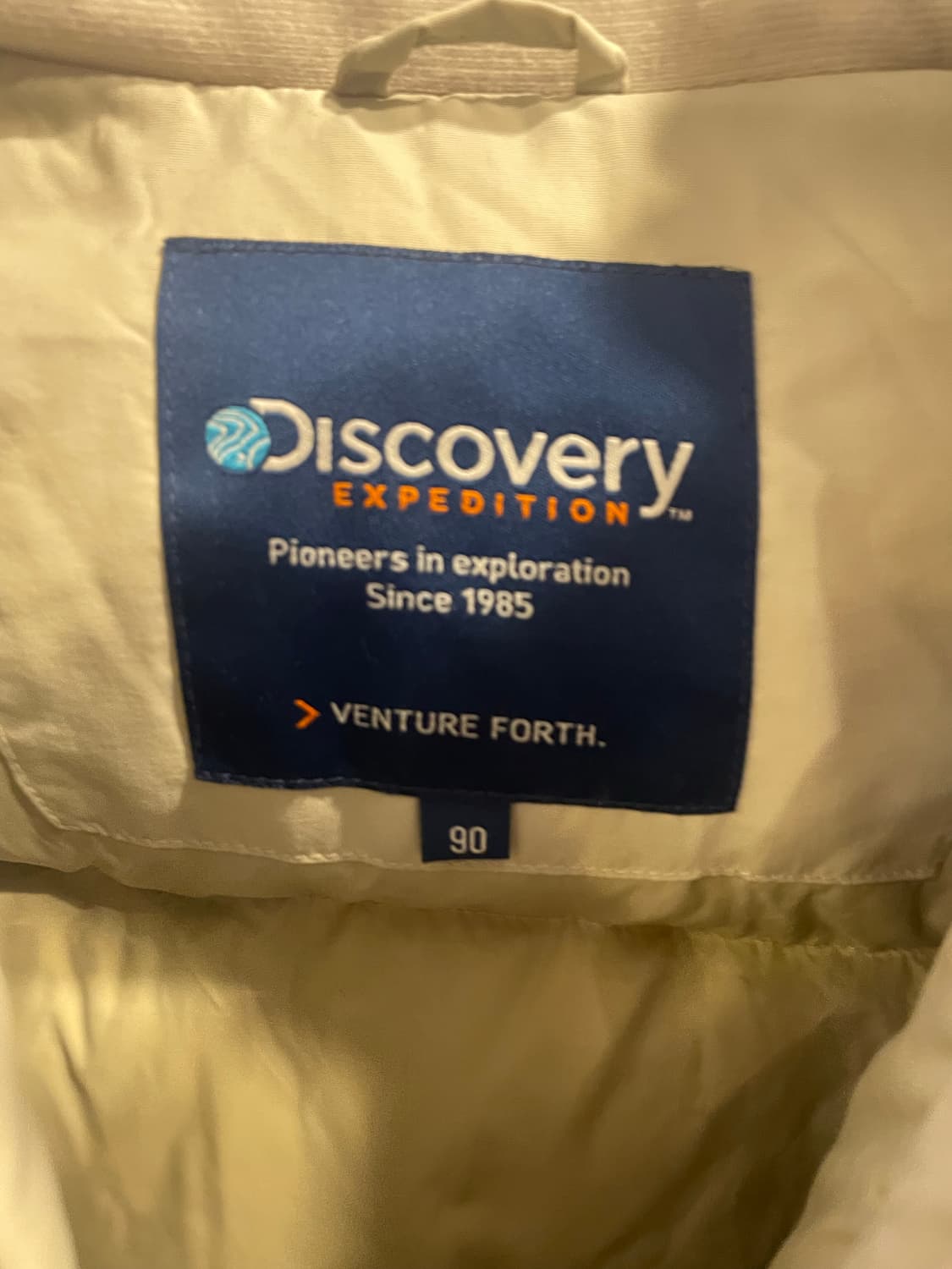 디스커버리익스페디션 베이지색 패딩점퍼 90사이즈  상품이미지2