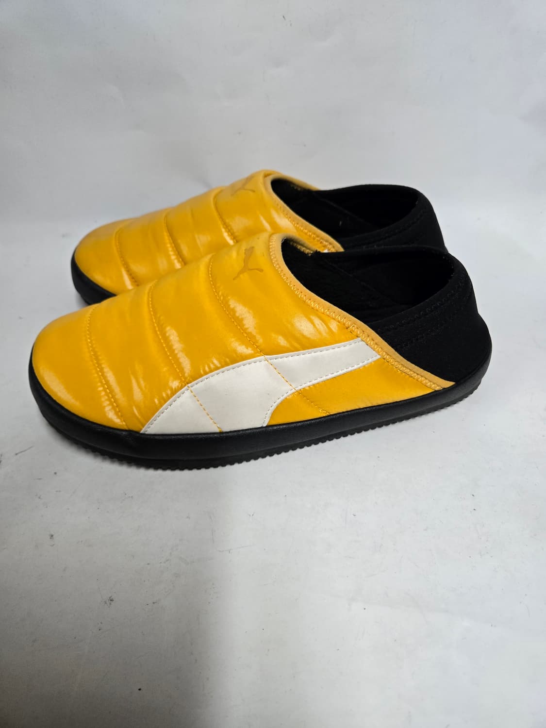 푸마 터프 패디드 뮬 270 옐로우 방한 슬리퍼 상품이미지3