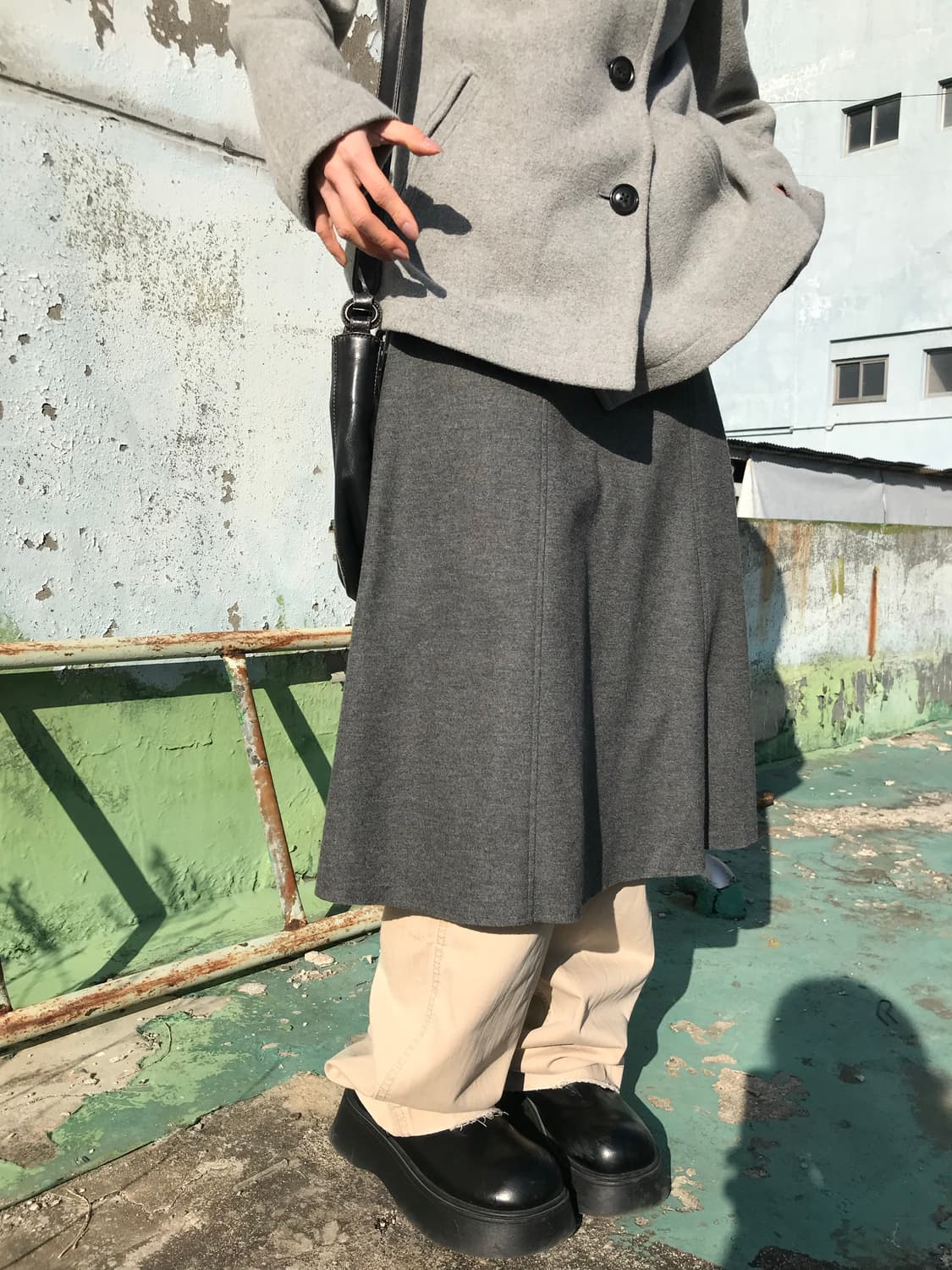 그레이 미디 스커트 상품이미지2