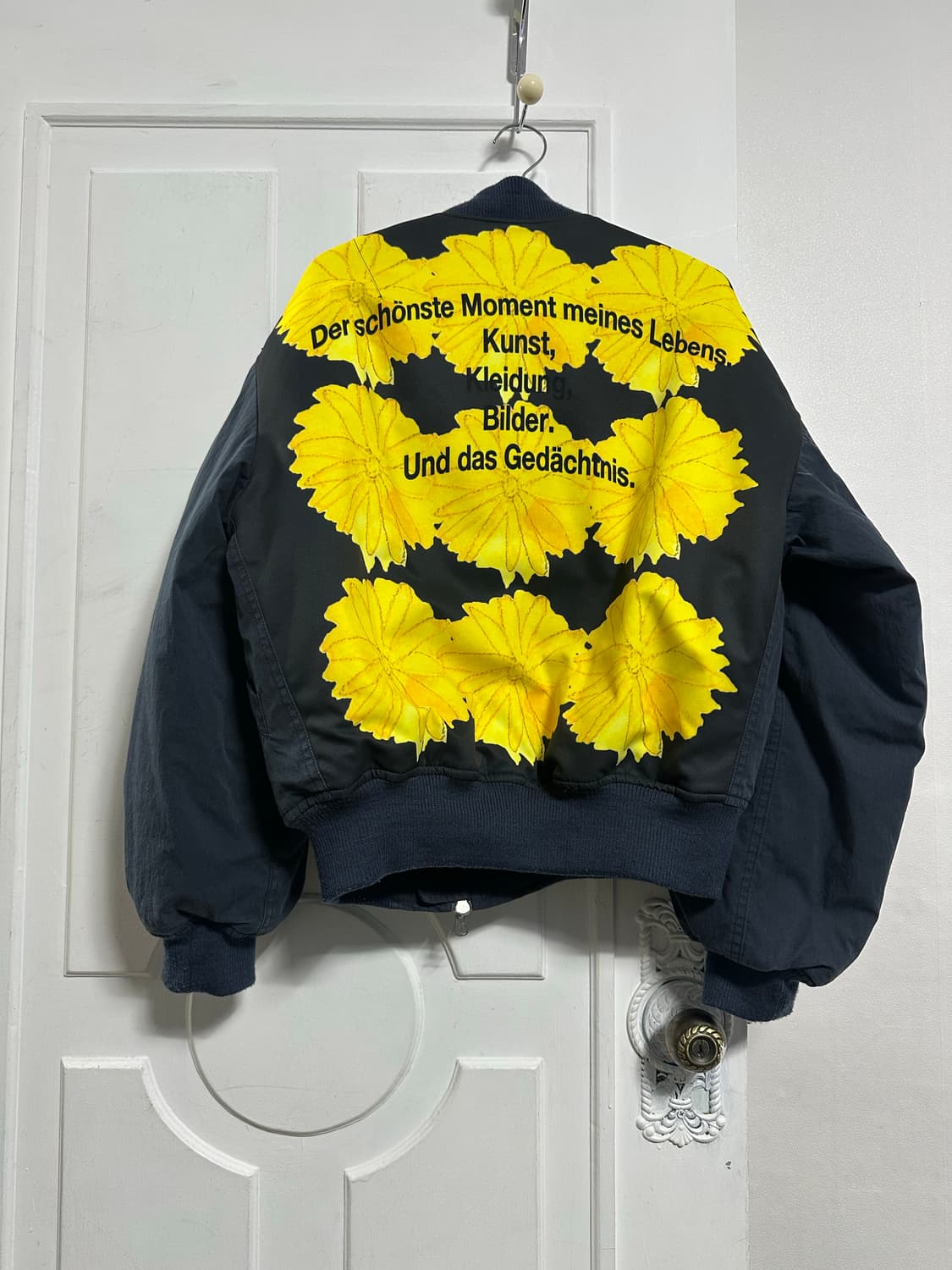 더뮤지엄비지터 플라워쿤스트 MA-1 상품이미지2