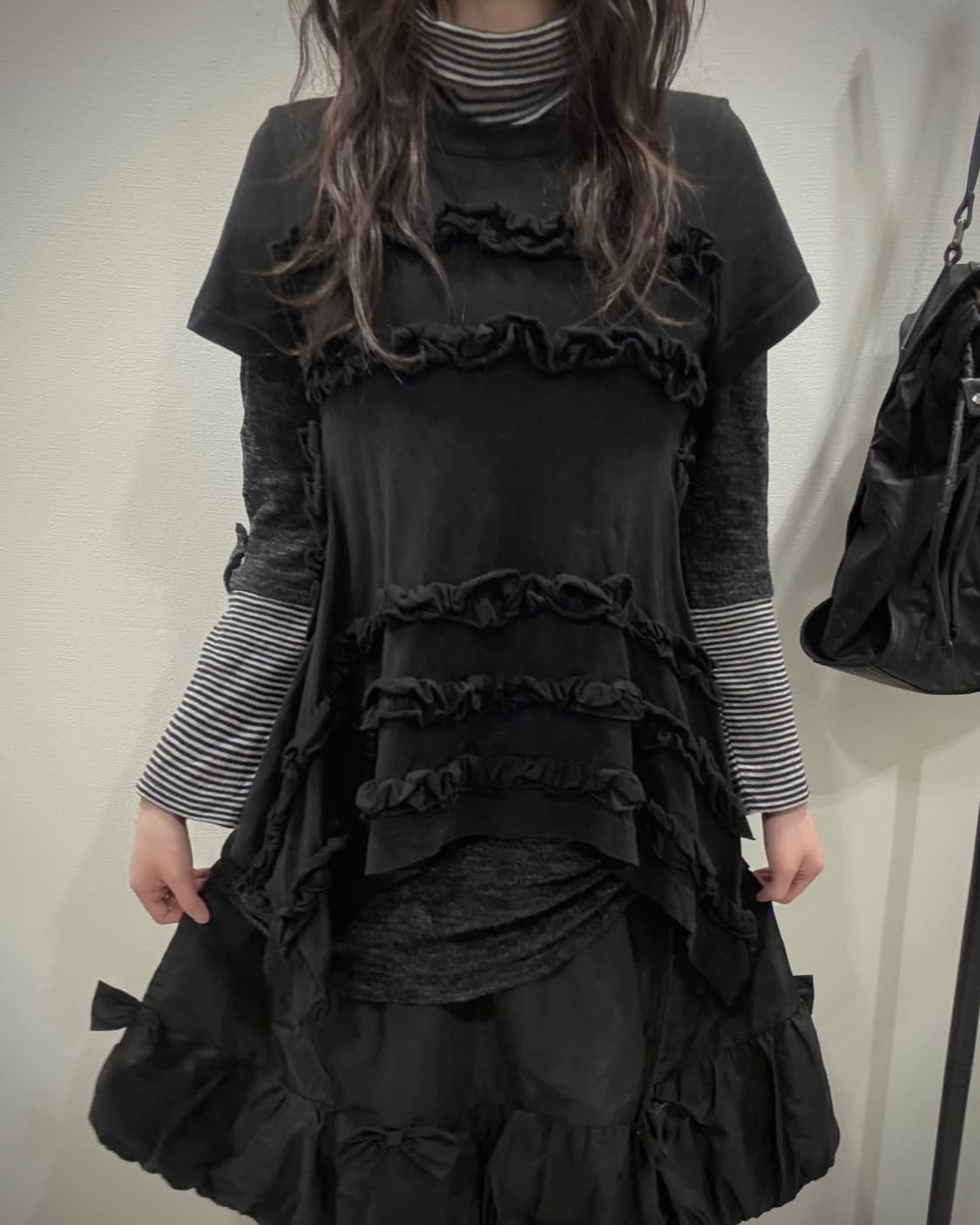 꼼데가르송 러플 컷팅 티셔츠 상품이미지2