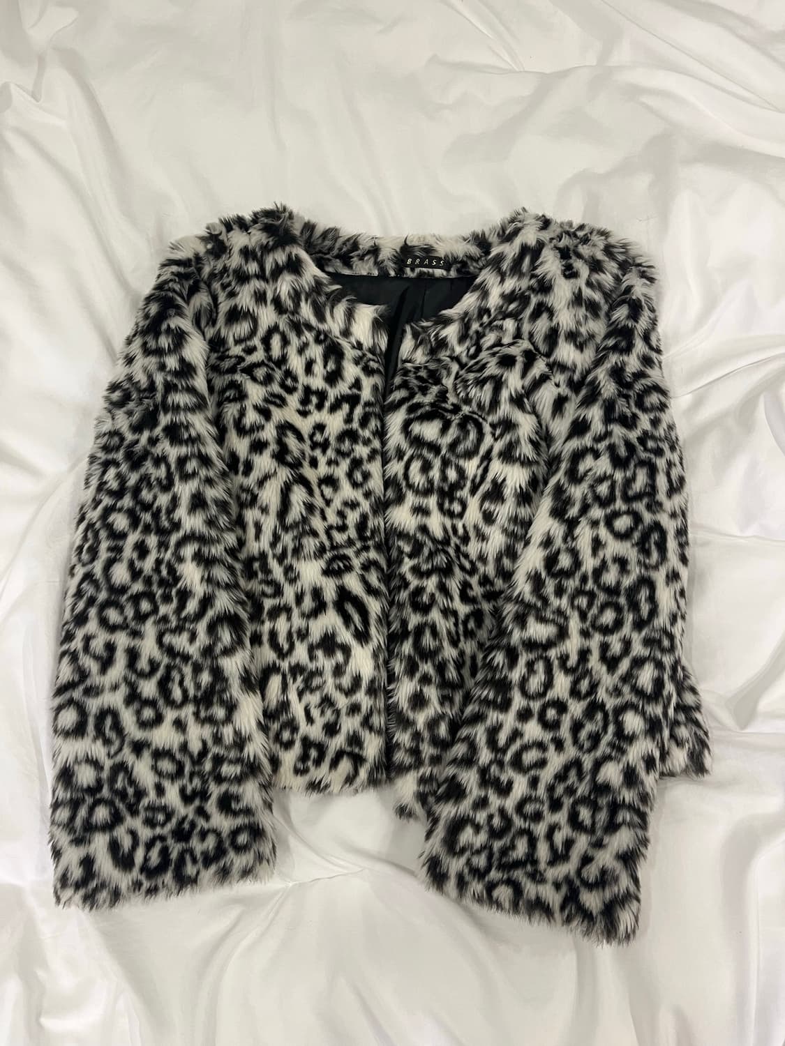 화이트 레오파드(희귀) 퍼자켓 퍼 가디건 상품이미지1