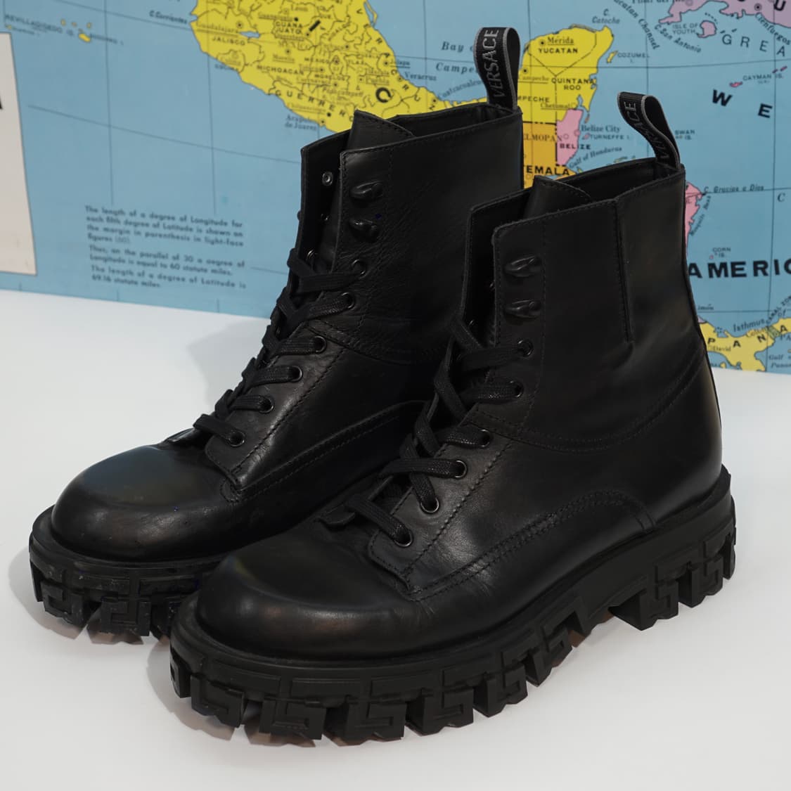 베르사체 그레카 포르티코 레더 부츠 상품이미지4