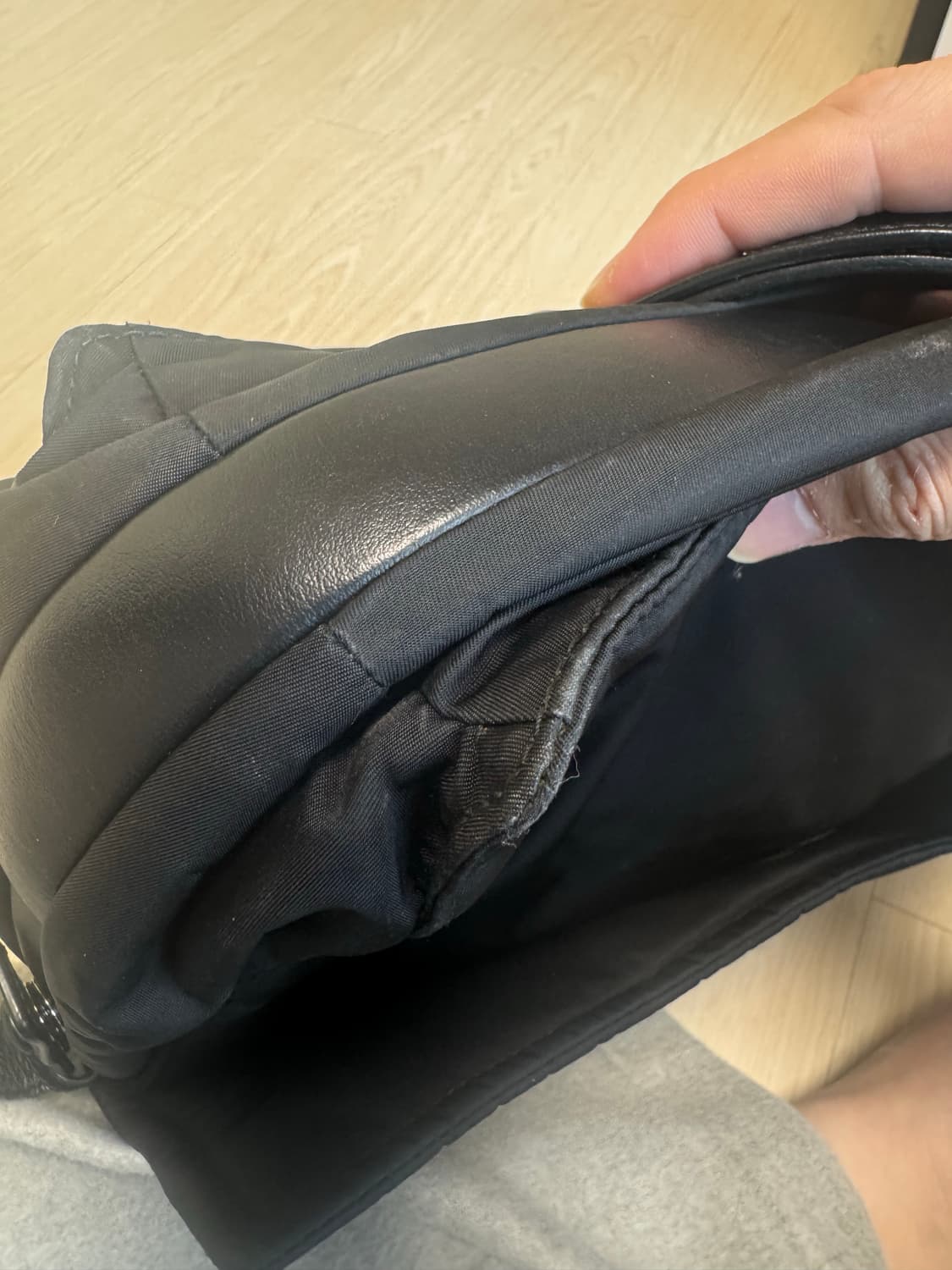 프라다 패딩 숄더백 라지 상품이미지10