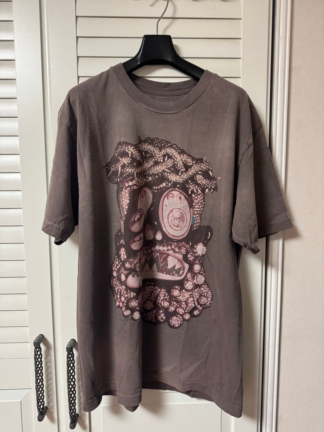 트레비스 스캇 x 무라카미 타카시 멜티드 유토피아 드림 티셔츠 L 상품이미지3