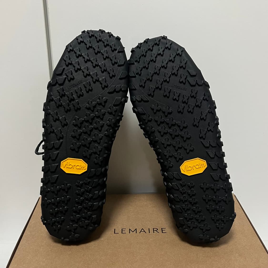 [41]르메르 25fw 비브람 랩 온 스니커즈/아스팔트 상품이미지5