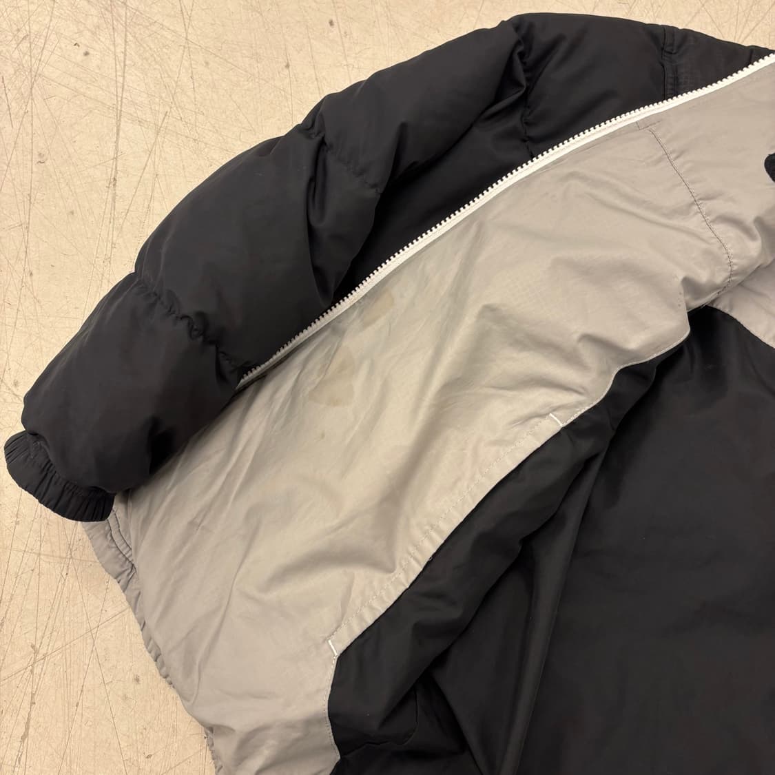 나이키 리버시블 투톤 덕다운 패딩 상품이미지3