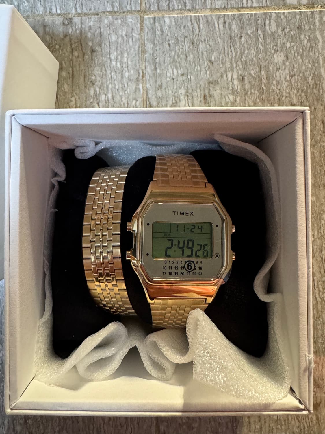 MM6 x Timex T80 워치 기프트세트 골드 상품이미지2