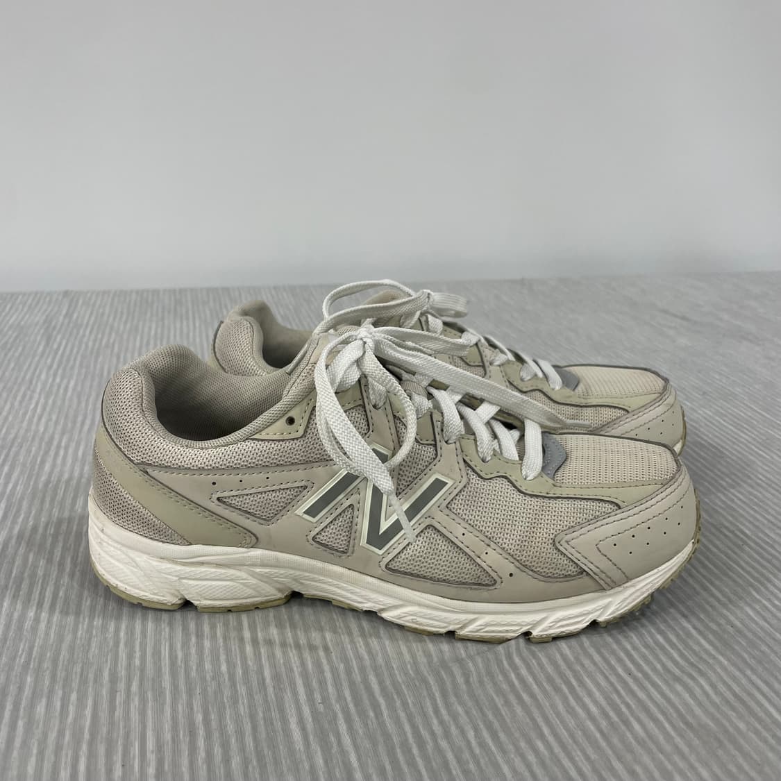 778) 뉴발란스 480v5 베이지 245mm 상품이미지1