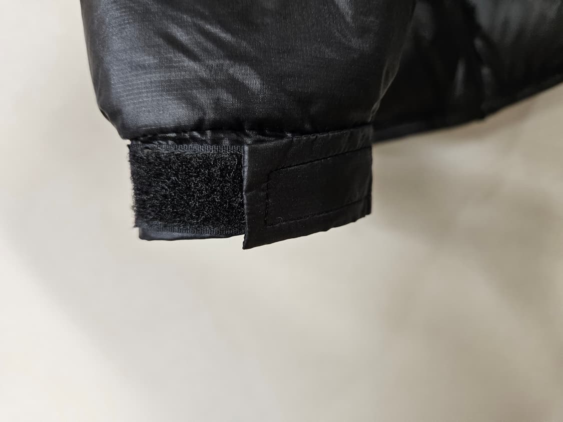 노스페이스 초경량 패딩 아콘카구아 블랙 써밋시리즈 S 80사이즈 상품이미지4