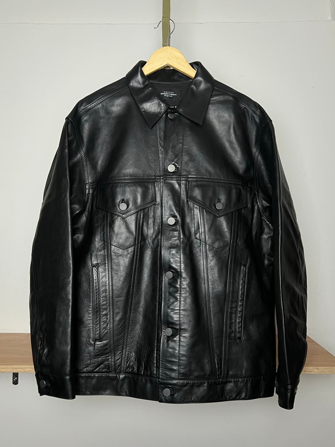 UNUSED 언유즈드 horsehide leather trucker 상품이미지1