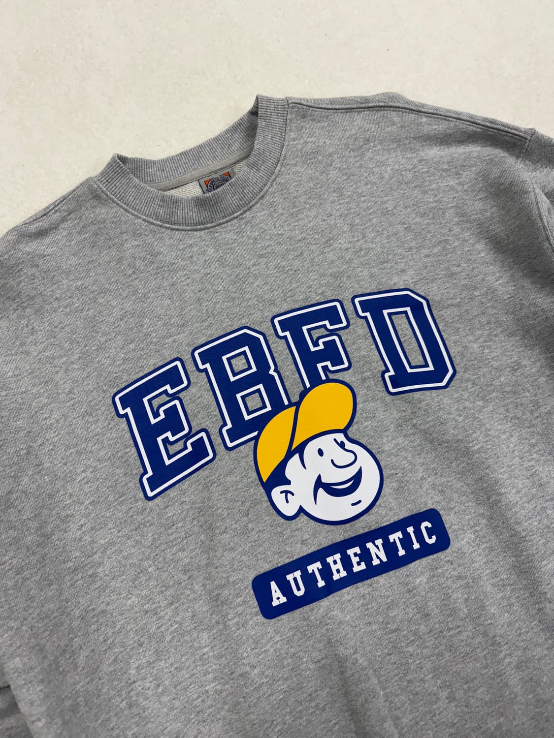 이벳필드 맨투맨 상품이미지2