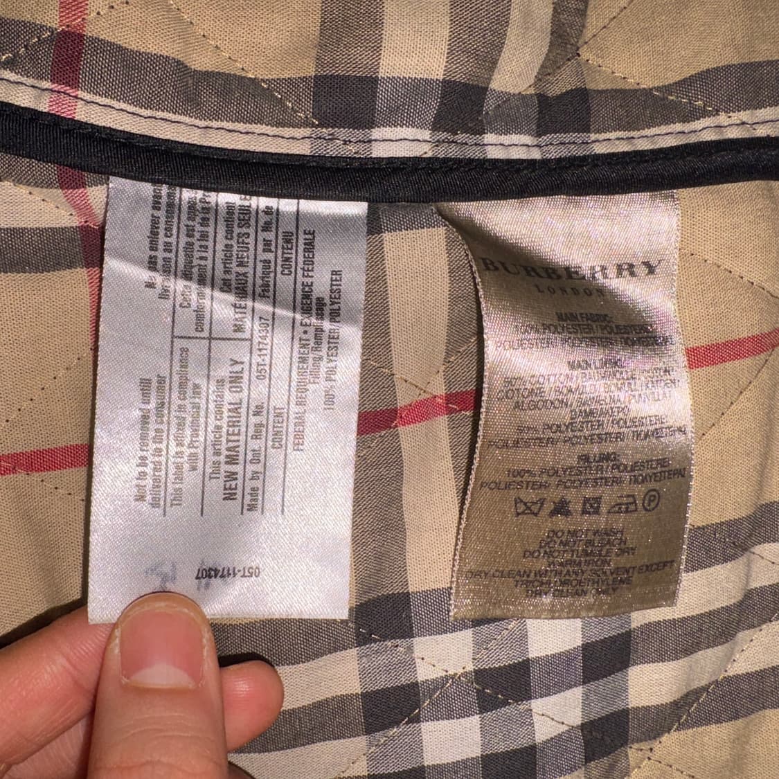 버버리 블랙 체크패턴 다이아몬드 퀼팅 투웨이 자켓 재킷 상품이미지6