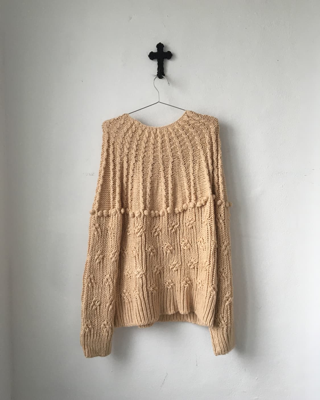 Pom pom point loose fit knit 상품이미지2