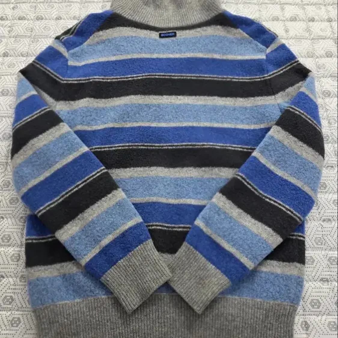 보그너 남성 스트라이프 반집업 니트 95 상품이미지2