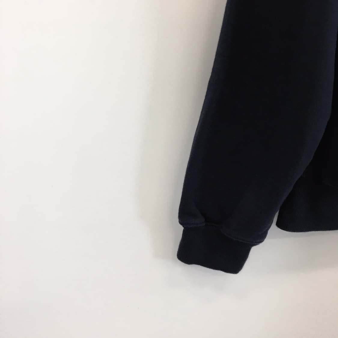 마르디 메크르디 스웻셔츠 FREE  상품이미지3