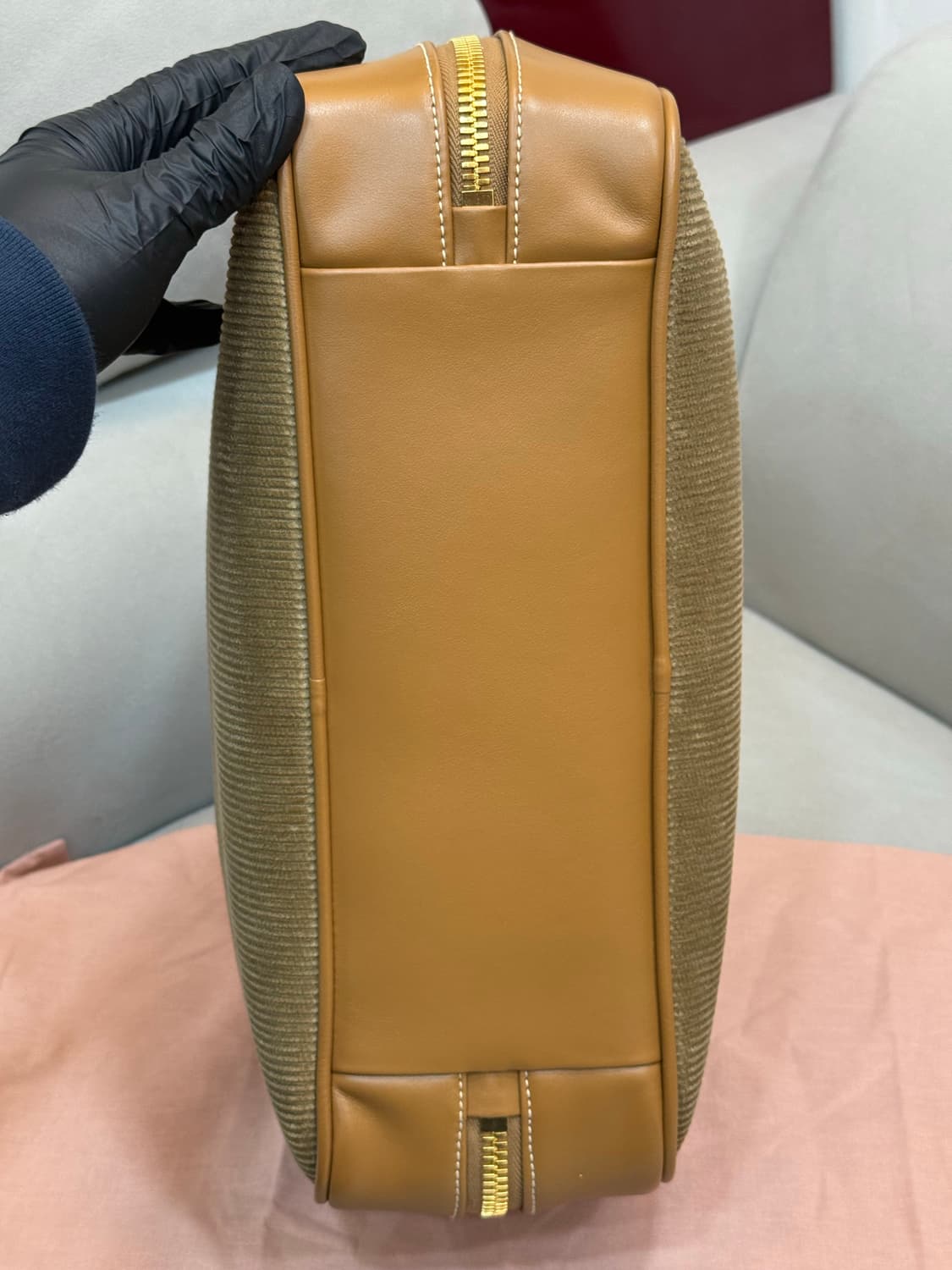 [새상품급] 미우미우 탑 핸들 보 백 시나몬 상품이미지8