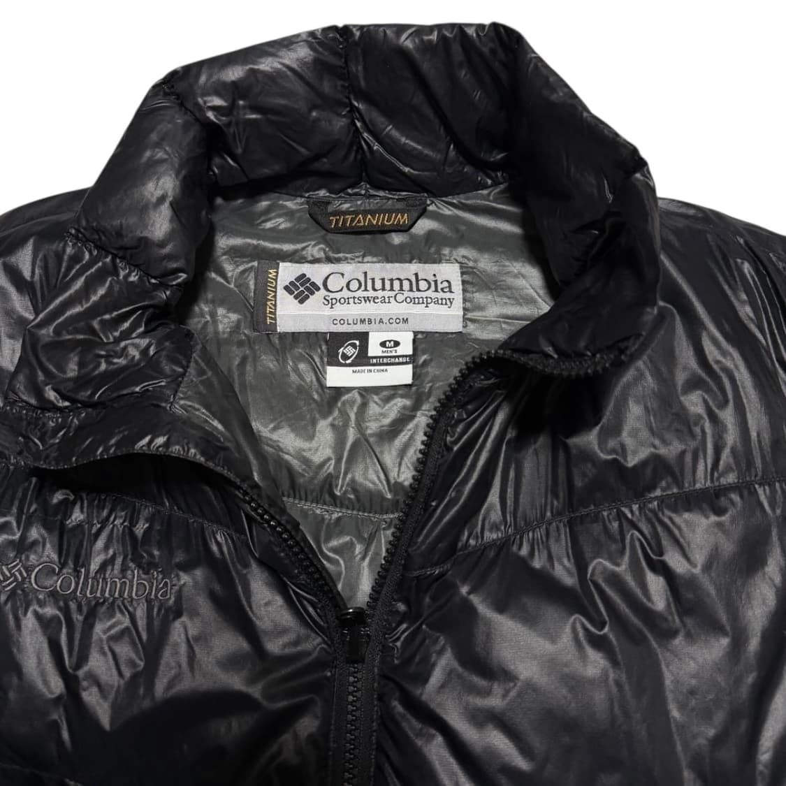 컬럼비아 티타늄 경량패딩 상품이미지2