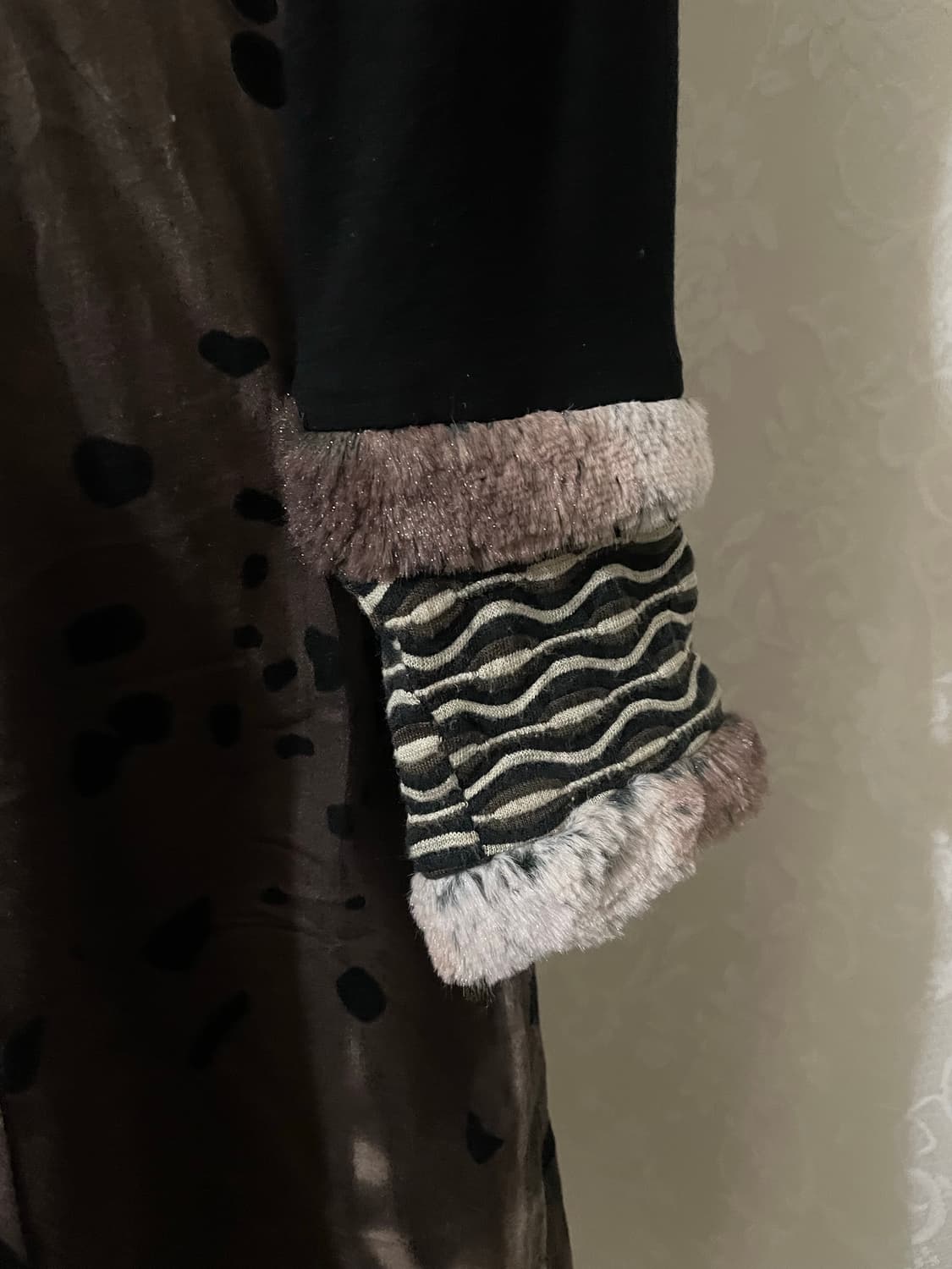 y2k 퍼 커프스 패턴 원피스 상품이미지3