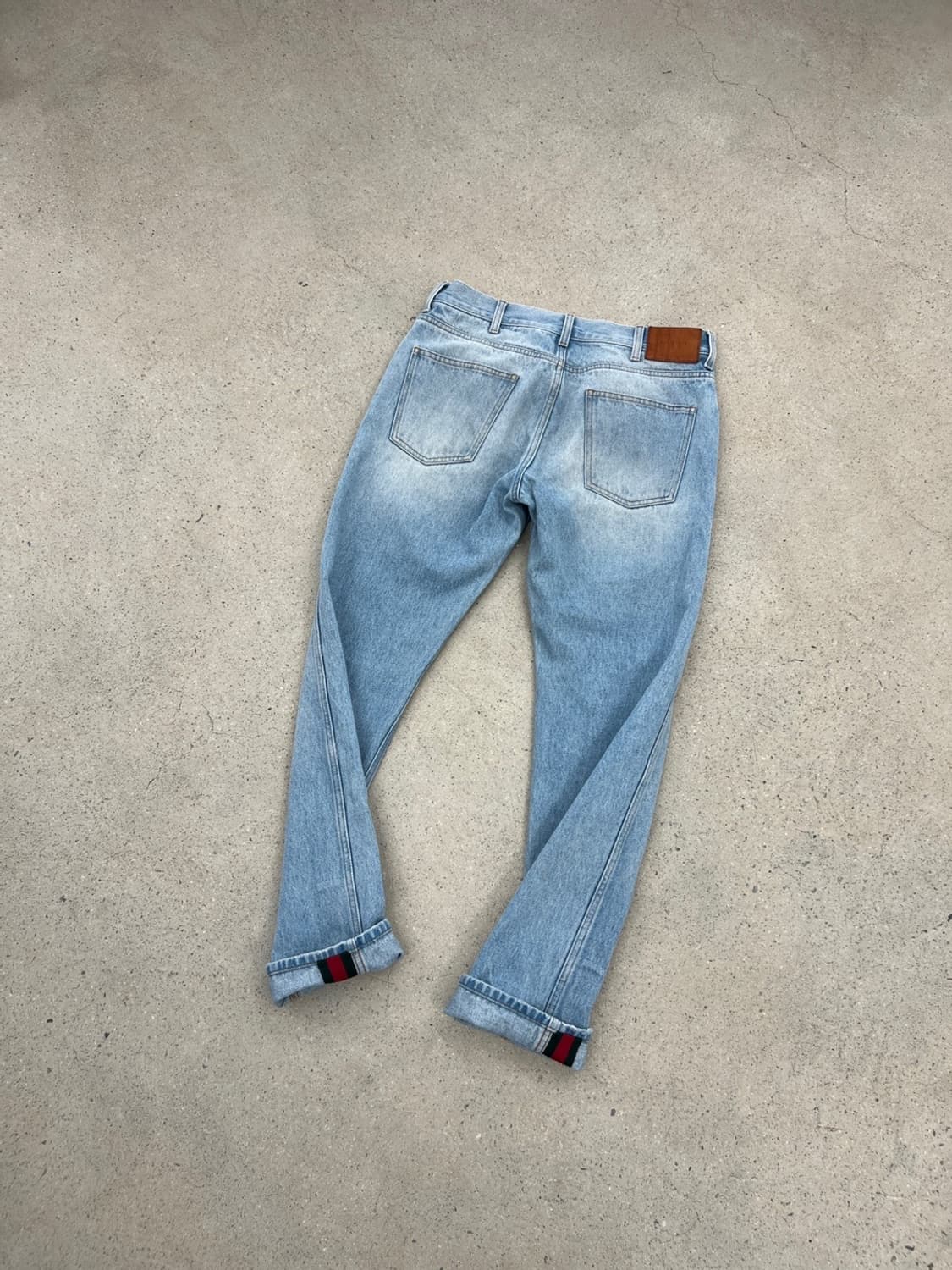 구찌 웹 스트라이프 테이퍼드 데님 팬츠 상품이미지2