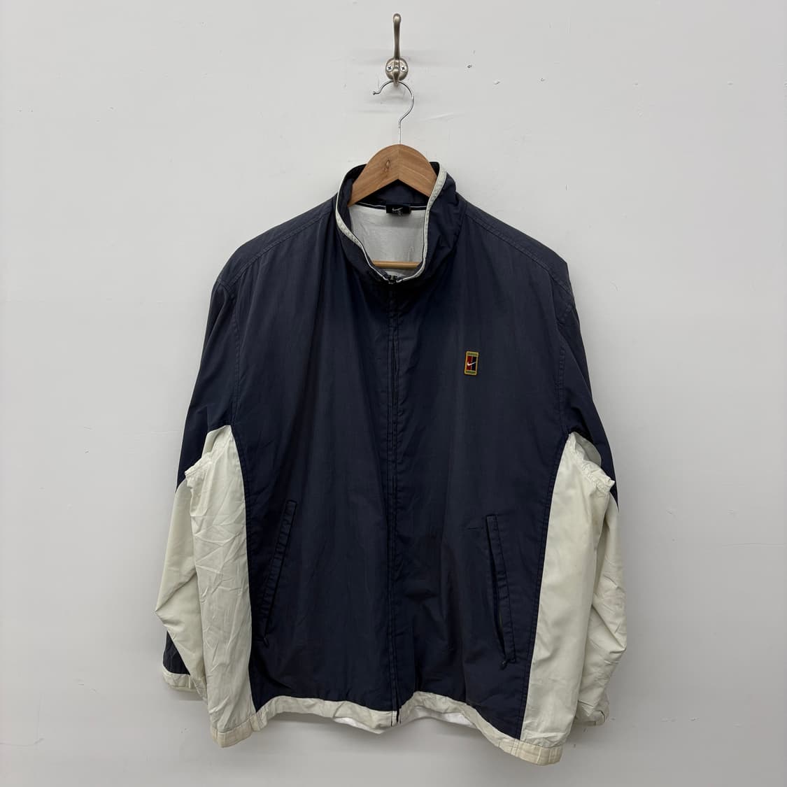 나이키 네이비/아이보리 빈티지 바람막이 자켓 상품이미지1