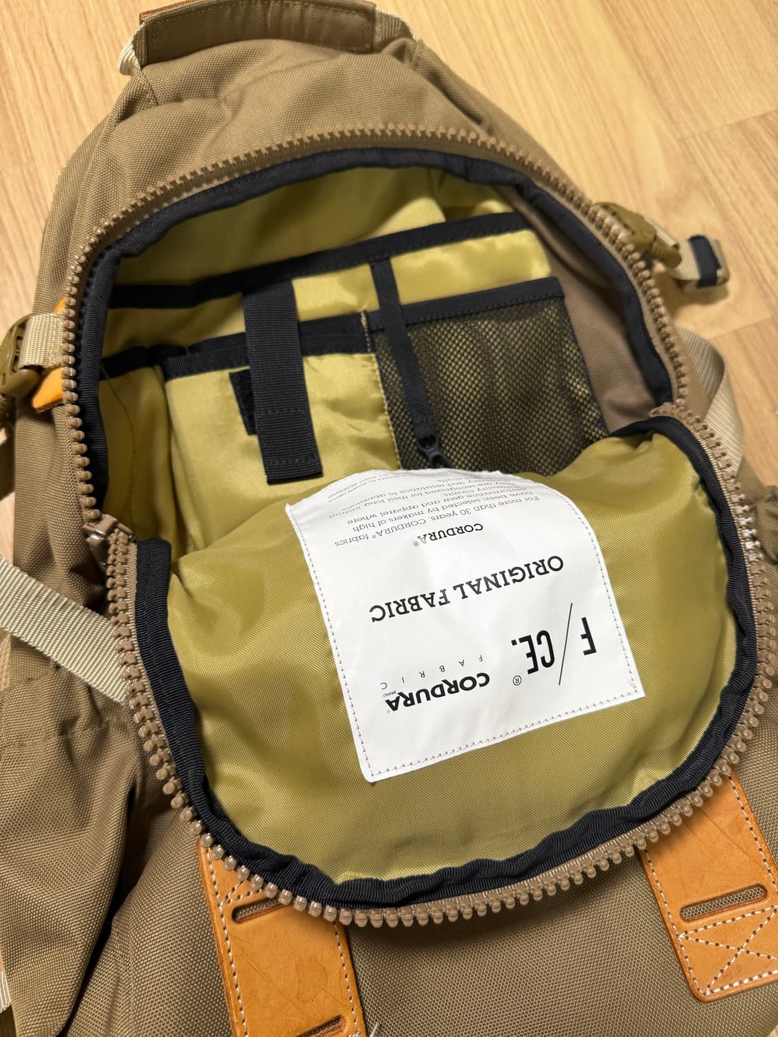 F/CE 950 트래블 백팩 샌드베이지 상품이미지4
