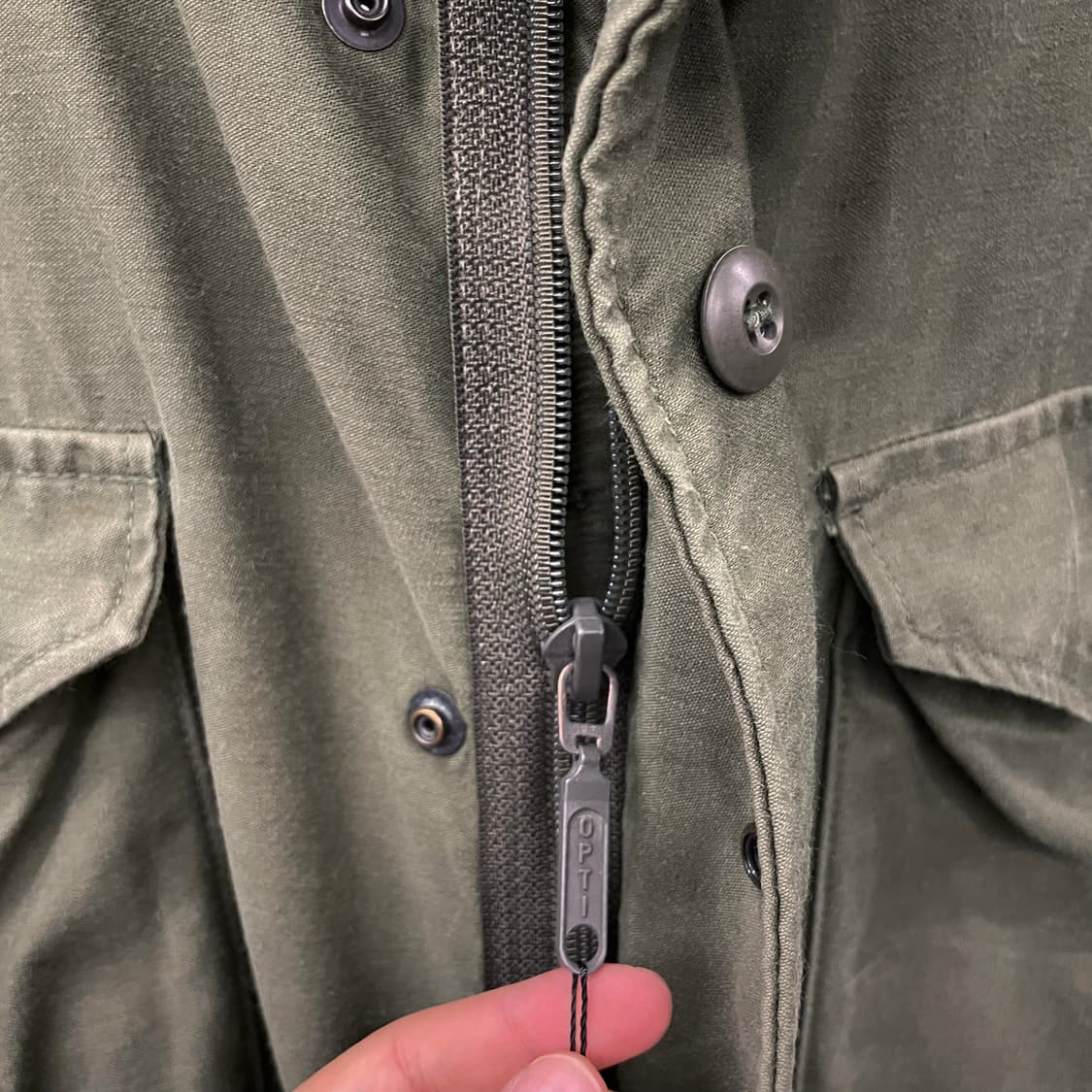 M/S 70s M65 필드 자켓 미군 오리지널 밀리터리 황동 지퍼 야상 상품이미지5