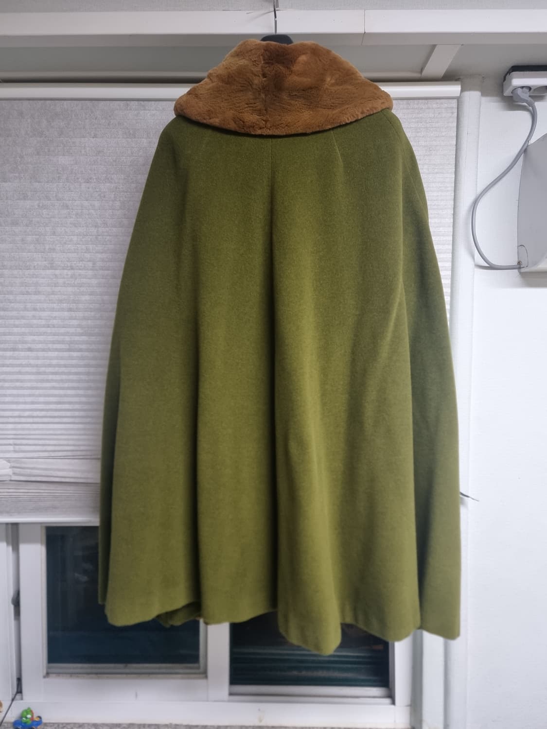 질샌더 14FW 퍼 코트 상품이미지2