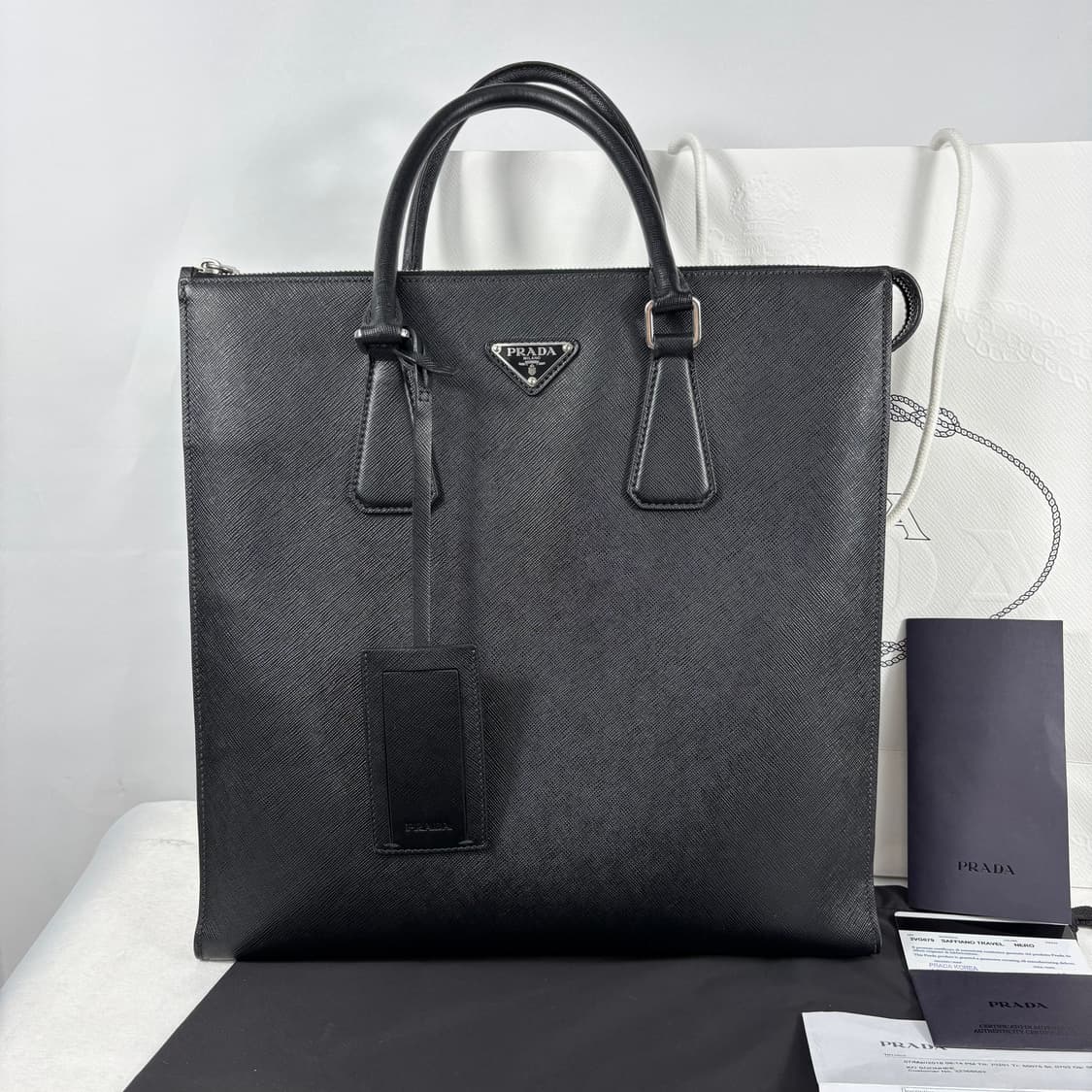 (풀구성,정품)프라다 사피아노 토트백 서류가방 블랙 2vg079 상품이미지2