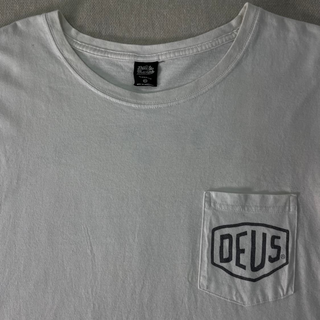 105 데우스 엑스 마키나 포켓 반팔 티셔츠 상품이미지3