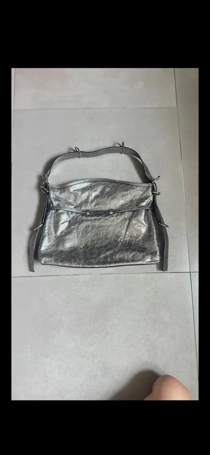 지방시 실버 부아유 미듐 상품이미지4