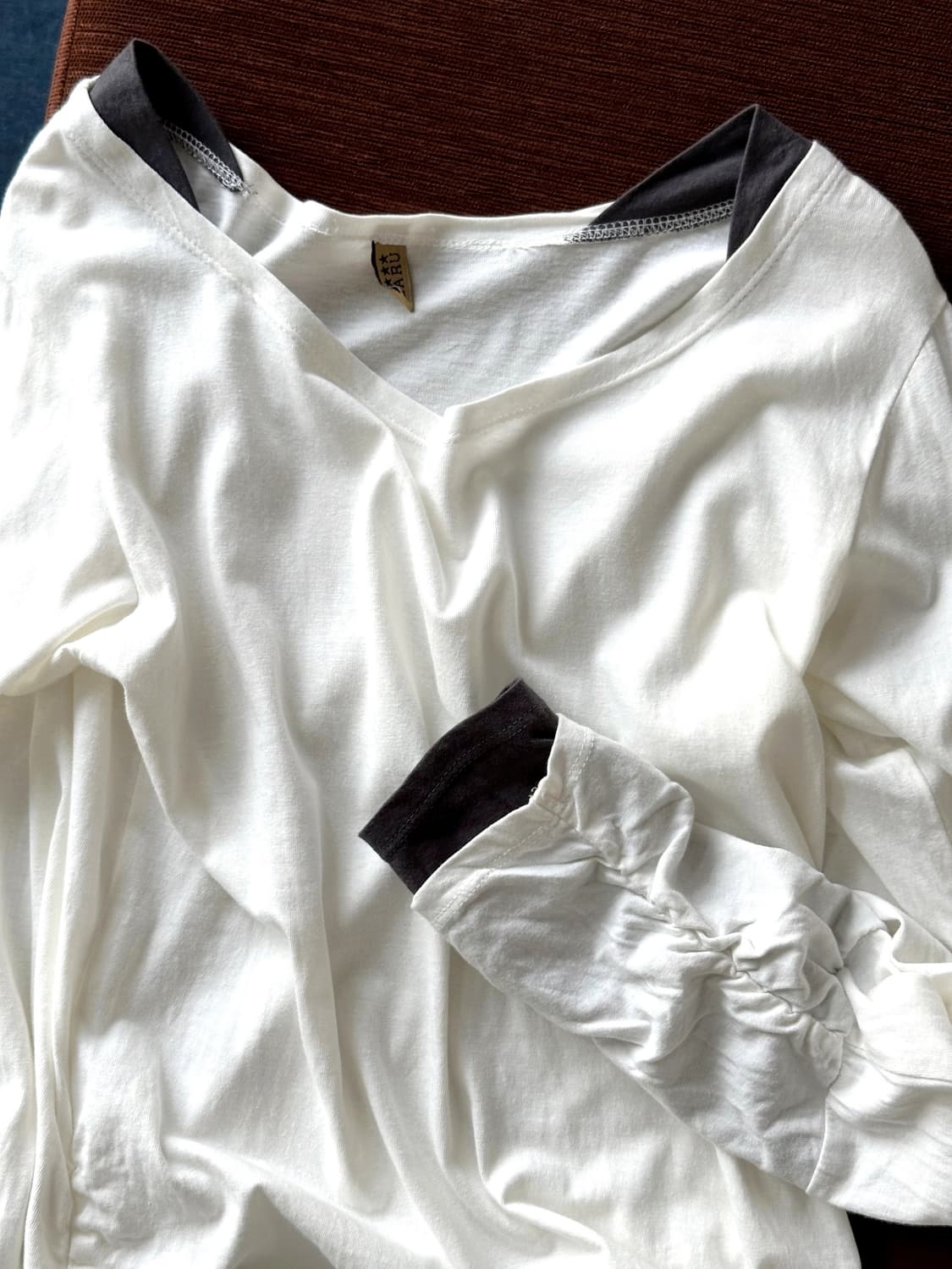 Light cotton design shirred L/S TOP 상품이미지3