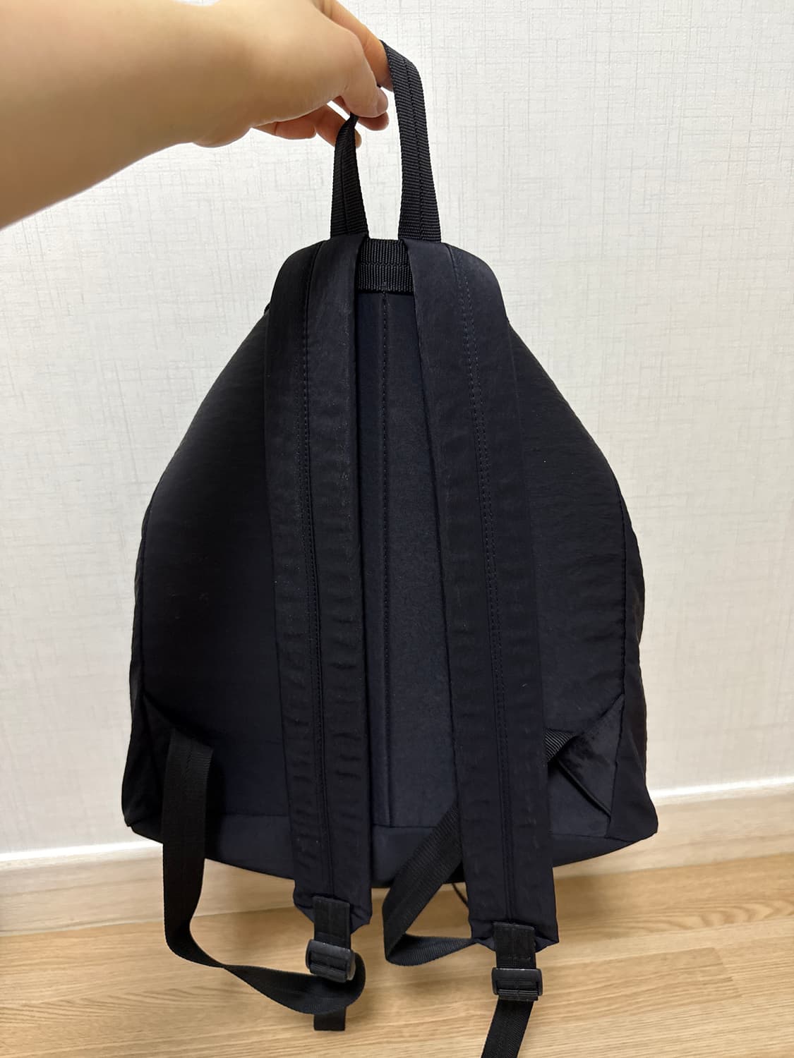 더버터크림x프로제 포켓 스트링 백팩 상품이미지3