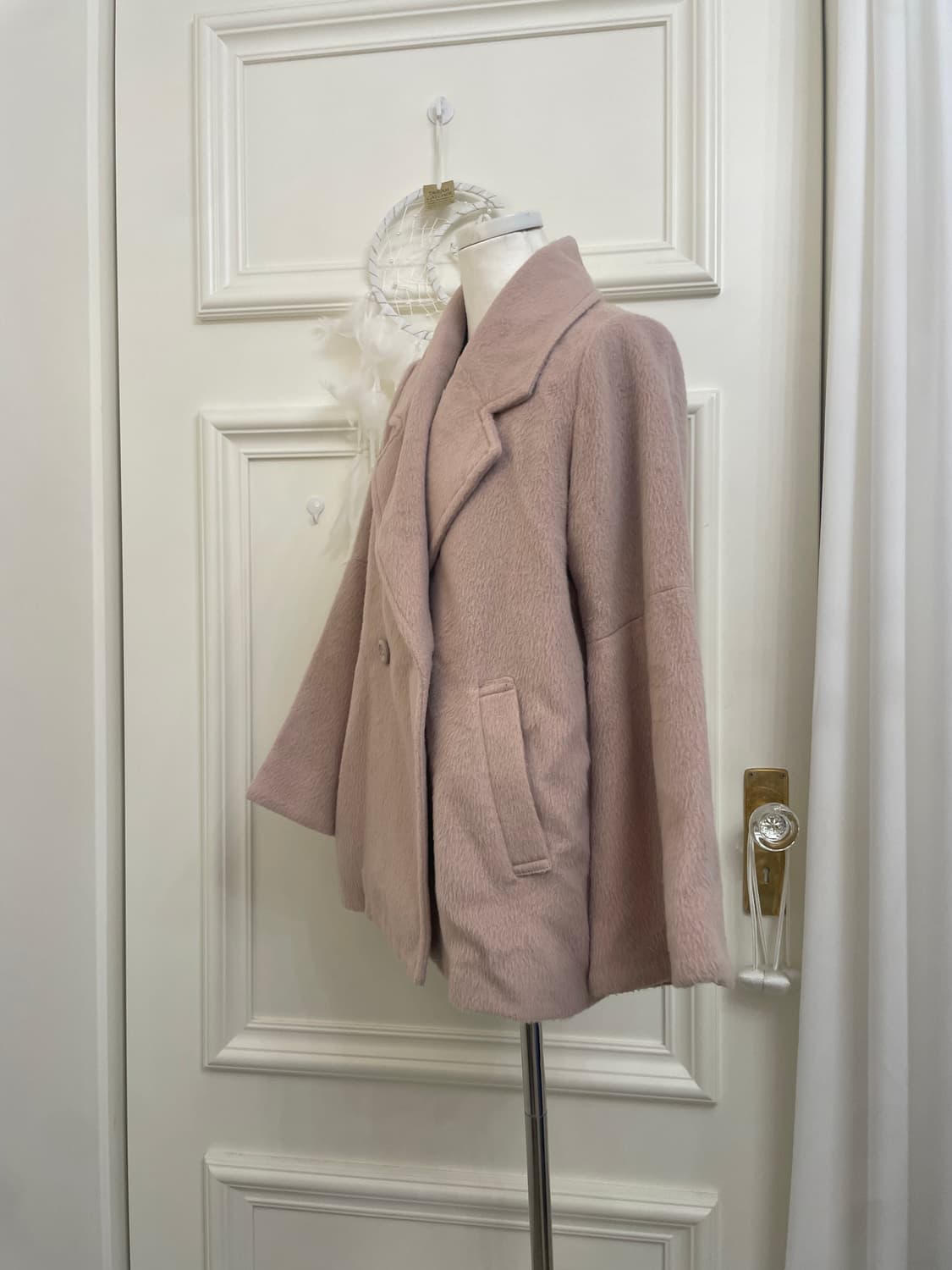 indipink fur cape style coat(size-M) 상품이미지9