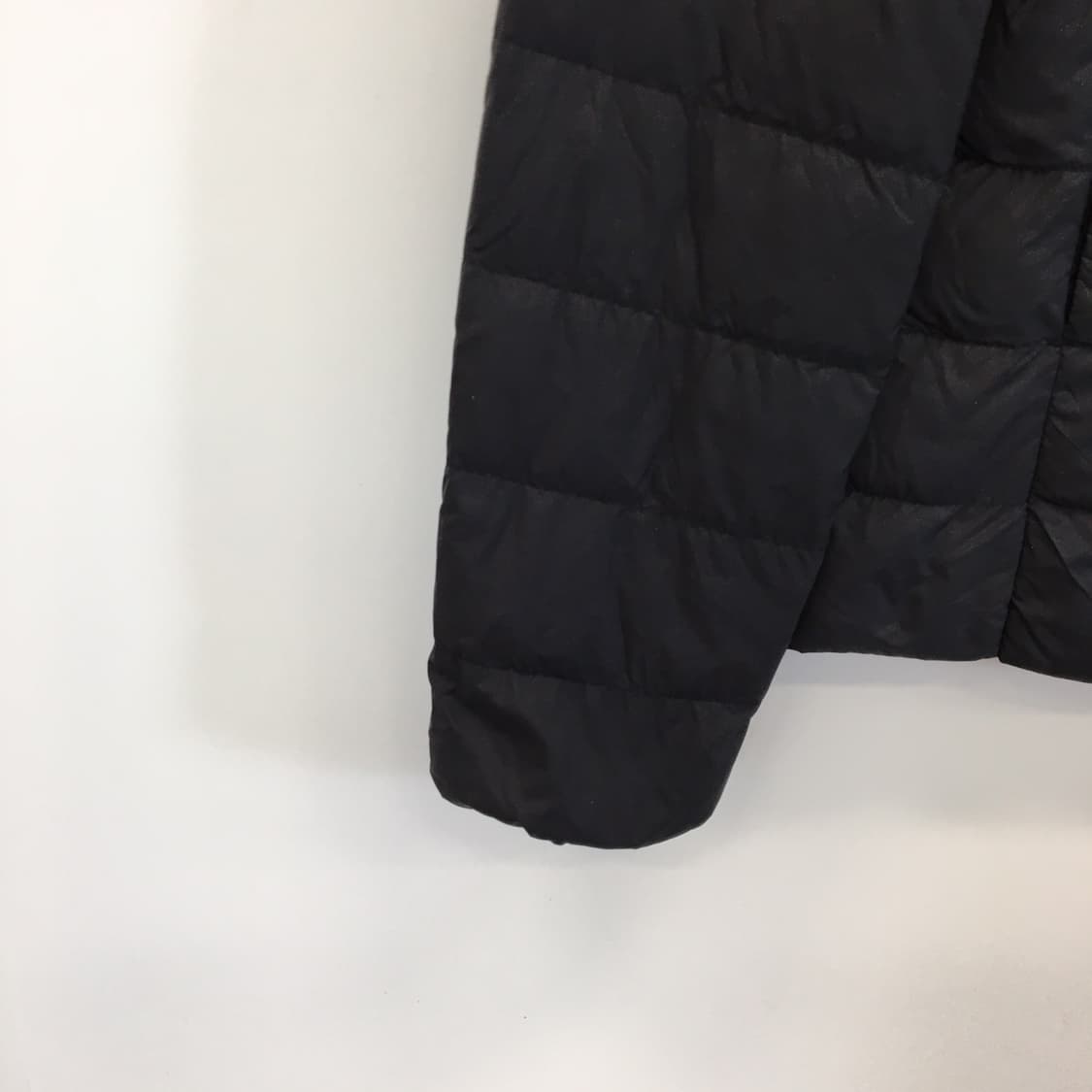 유니클로 울트라라이트다운 경량패딩 L  상품이미지2