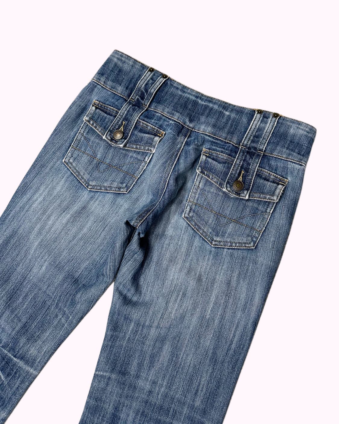 double button low-rise boots-cut jean 상품이미지4