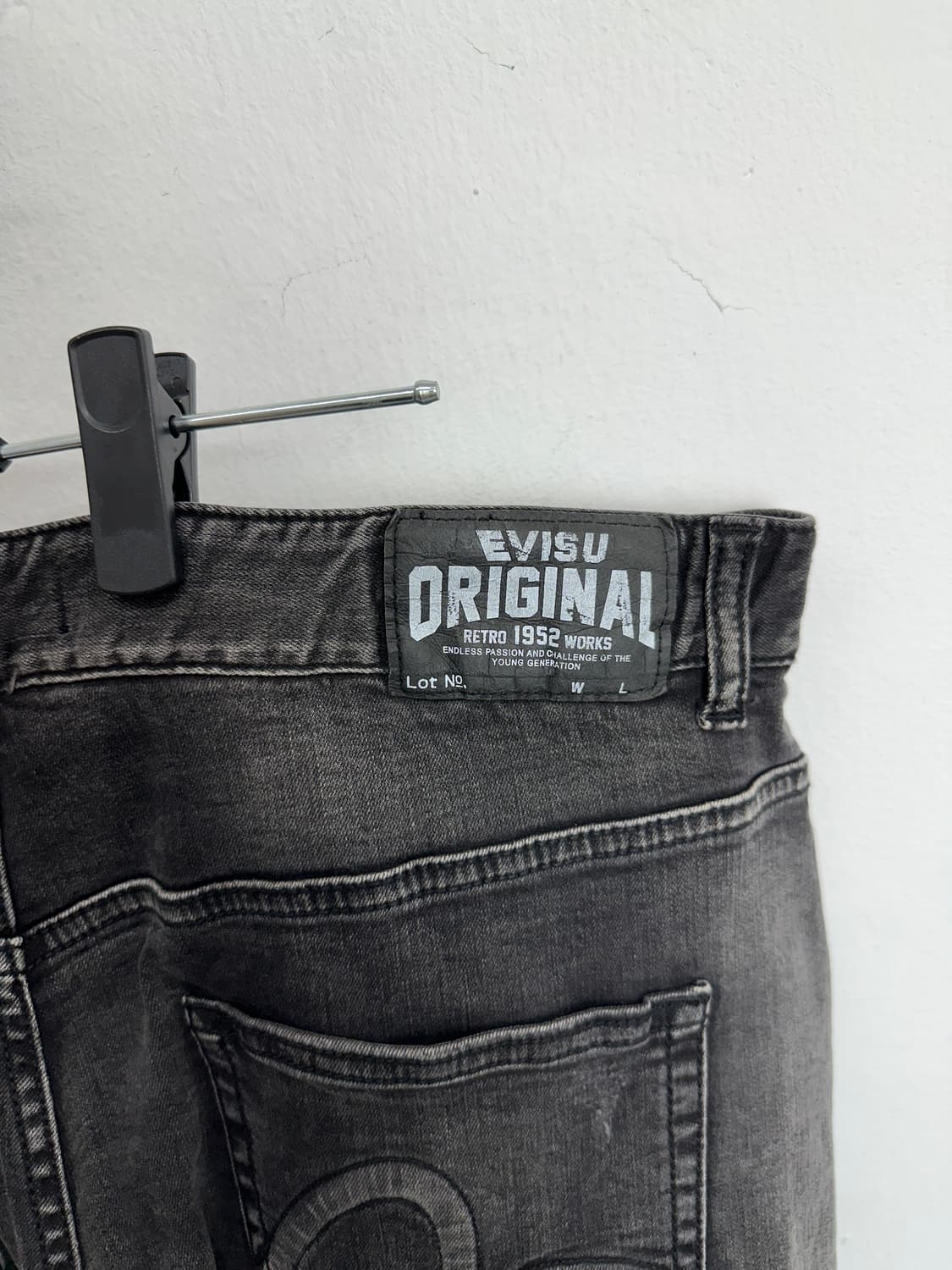 EVISU Black Faded Seagull Graphic Denim  상품이미지8