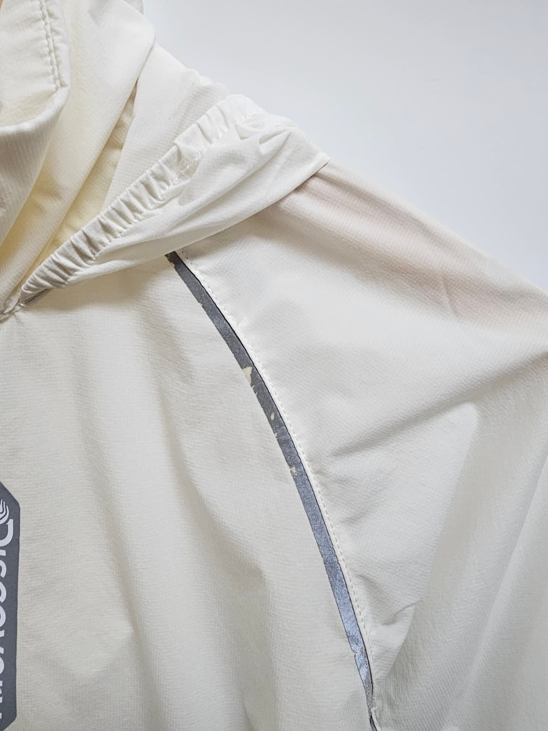 디스커버리 여성 후드 바람막이 90 상품이미지5