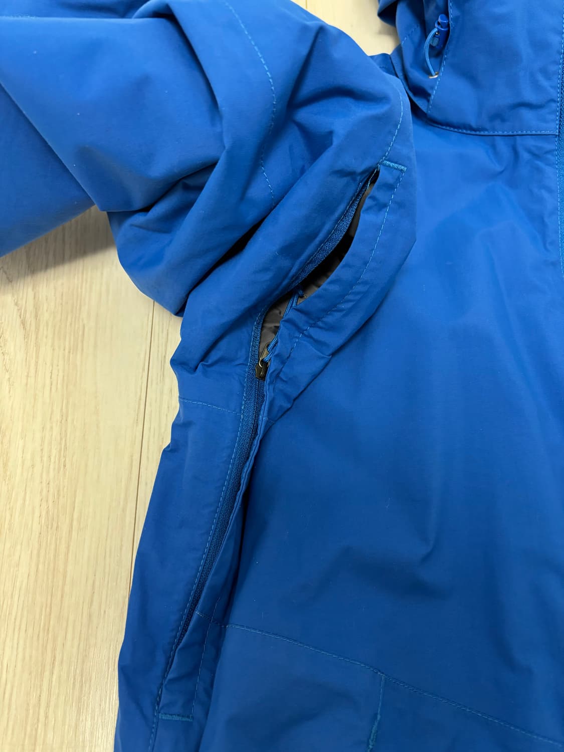 노스페이스 hyvent 바람막이 상품이미지2