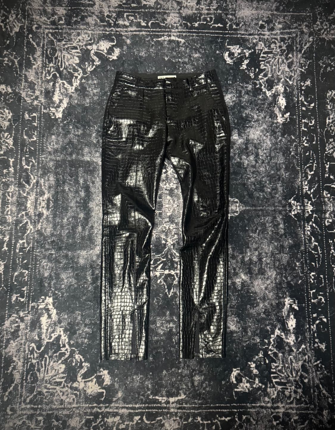 Zara Python Glossy Leather Jeans 상품이미지1
