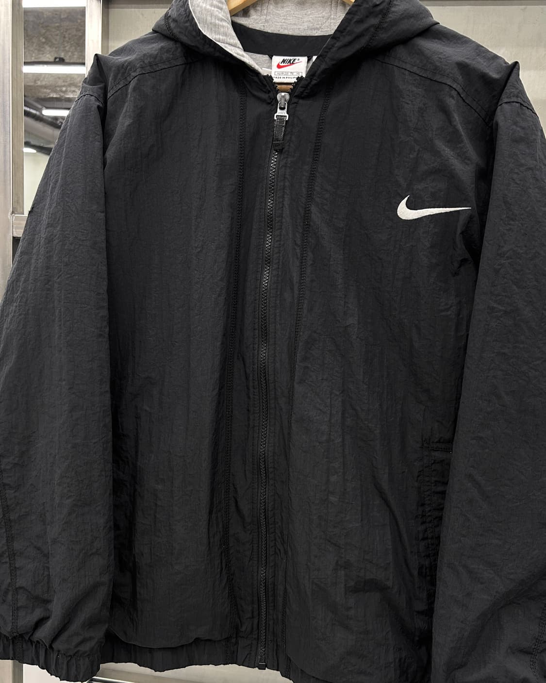 나이키 90s 빅스우시 나일론쉘 퀼티드 후드 점퍼 블랙 상품이미지5